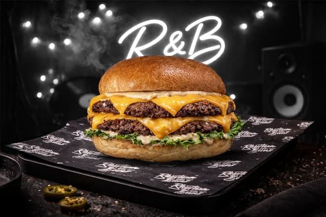 🧀 Cheddar Flow Burger